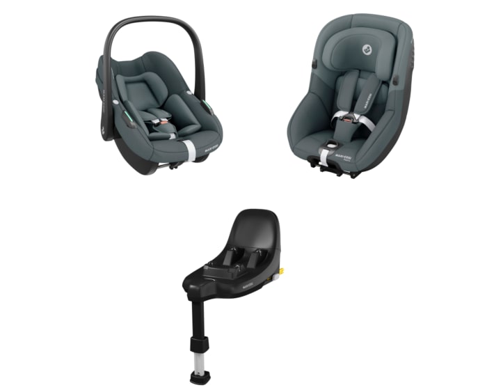 8056010110_2024_maxicosi_carseat_carseataccessory_familyfixs_black_clickandgosfamily_tonalgraphite_3qrt
