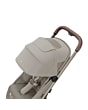 1141128110_2025_maxicosi_stroller_famecabin_sapphiresand_peekaboo_zoom